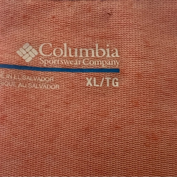 COLUMBIA SPORTSWEAR LADIES SHORT SLEEVE ATHLETIC TOP CORAL COLOR SIZE XL V NECK - Picture 9 of 9